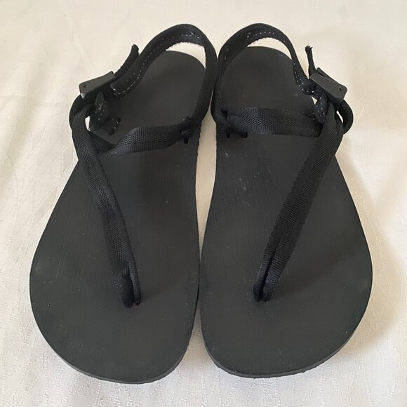 Earth Runners Black Primal Grounding Sandals Women's 7 Men's 5 Minimalist - Picture 2 of 10